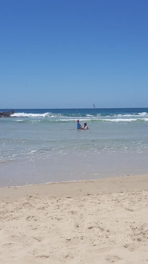 Beachway Guesthouse Port Elizabeth Exterior photo